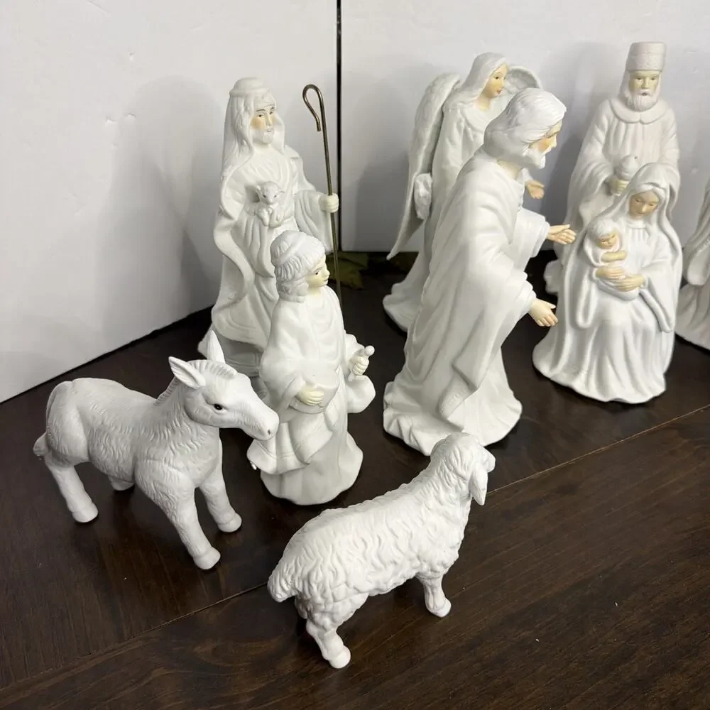 House Of Lloyd Nativity Christmas Around The World 11 Piece Vintage 1995 & 1996